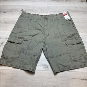 Wrangler Authentics Cargo Shorts Mens 42 Olive Green New With Tags